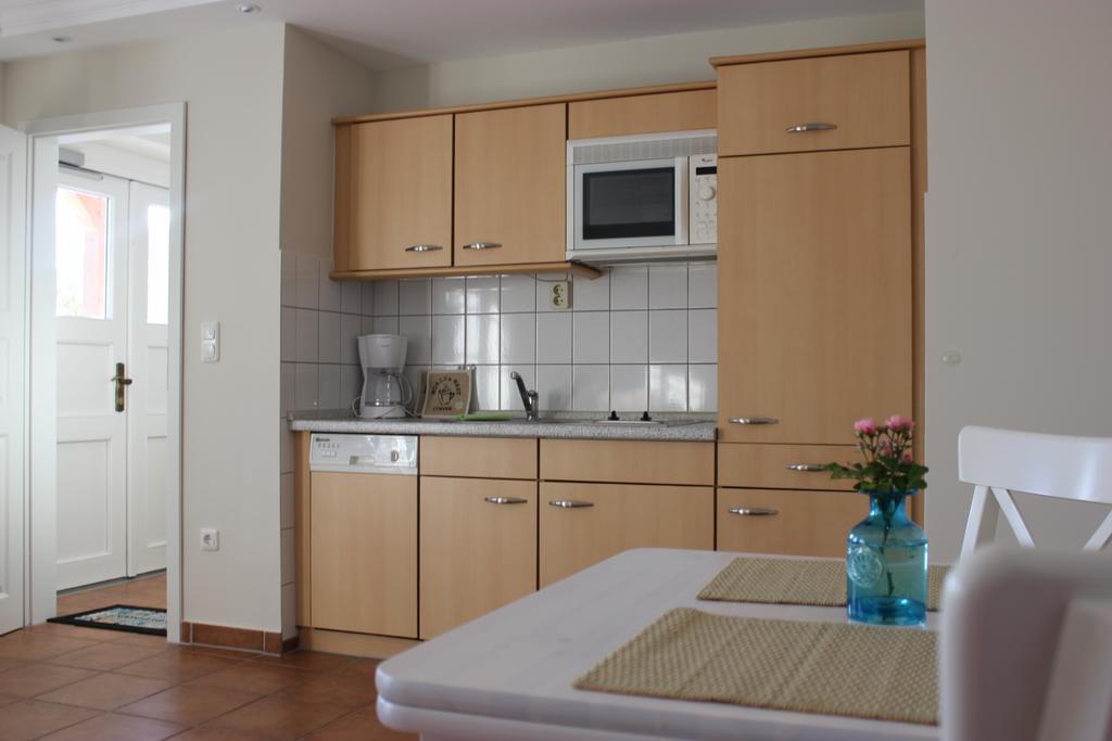 Haus Sonnenblume Apartment Lohme Bagian luar foto
