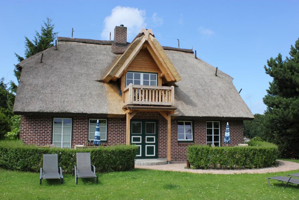 Haus Sonnenblume Apartment Lohme Bagian luar foto